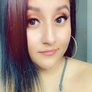 Meet your Posher, Norma